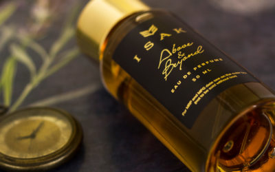 Isak: The luxury Indian fragrance brand offering progressive perfumery trends for men and women.